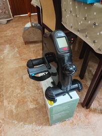 attrezzo ginnico per braccia gambe