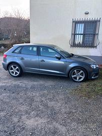 Audi A3 1.6 tdi 116cv
