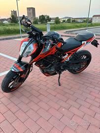 KTM duke 125 2018