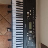tastiera yamaha EZ 220