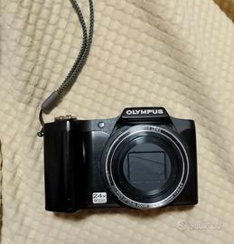 macchina fotografica Olympus sz14 megapixsel