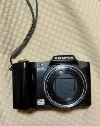 macchina fotografica Olympus sz14 megapixsel