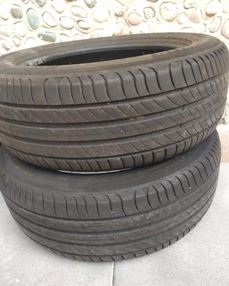 gomme 215/55/17
