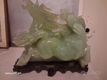  grande scultura in giada
