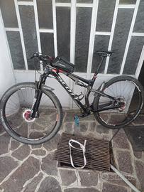 MTB CARBONIO SCOTT SPARK 910