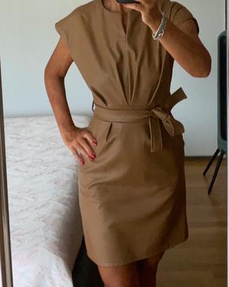 Vestito im ecopelle