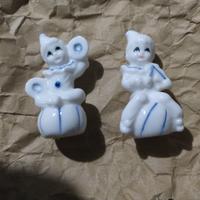 2 Statuine vintage in vetro tipo opalina