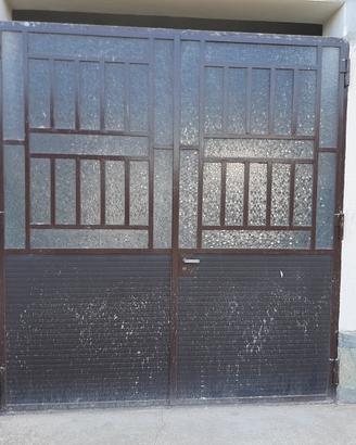 Portone per garage in ferro