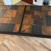 Tavolo con pianale in pietra