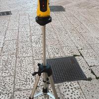 LIVELLO LASER VIGOR CON CAVALETTO  USATO 1 VOLTA