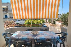 Baia verde 12/19-09, 7 posti letto,mare a pochi mt