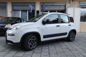 Fiat Panda 1.0 FireFly S&S Hybrid City Cross