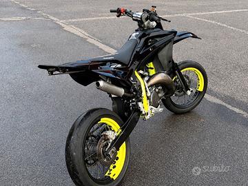 Husqvarna sm/cr 125