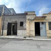 CASA DI CORTE A CERIGNOLA