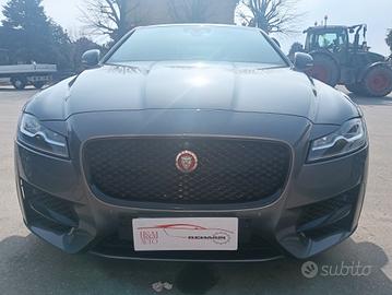 Jaguar XF R-Sport