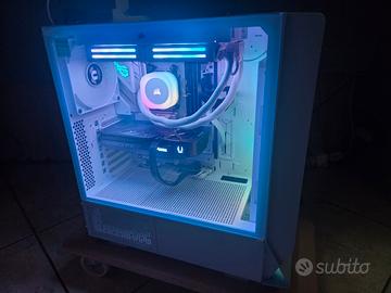 Pc Assemblato R7 7700/RTX5070/32gb ram/1tb pcie4