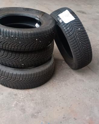 gomme 4 stagioni215 65 16 98H nexen 