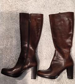 Stivali Alberto Fermani vera pelle 