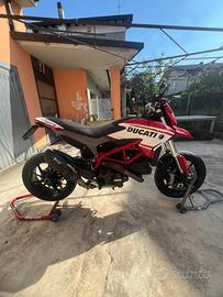 Ducati Hypermotard 821