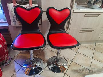 sgabelli a forma di cuore 