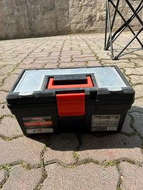 Cassetta porta utensili 4 scomparti nera maniglia