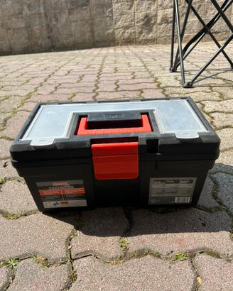 Cassetta porta utensili 4 scomparti nera maniglia
