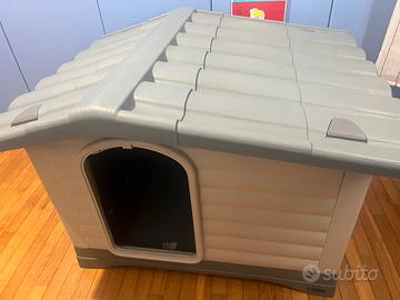 Cuccia FERPLAST DOGVILLA + kit pannelli isolanti
