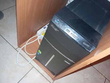 computer fisso Acer i5 8GB di Ram