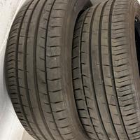 4 Pneumatici (GOOD YEAR + DAVANTI) 215/55/18