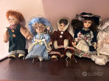 15 mini bambole in porcellana