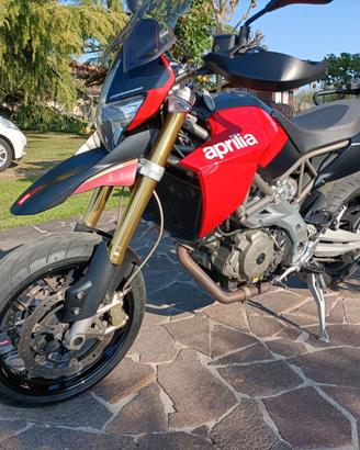 APRILIA DORSODURO 750