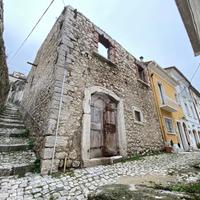 MONOLOCALE A CASTEL DI SANGRO