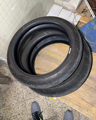 Gomme nuove da moto