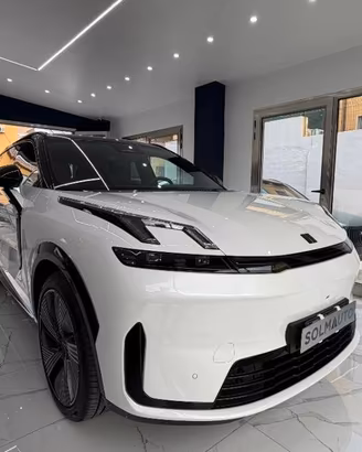 Lynk and Co 08 Lynk & co 1.5 phev Core auto