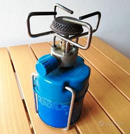 fornelletto e lampada a gas da campeggio