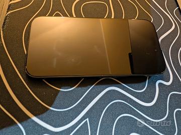 iPhone 15 128