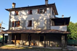 Casa indipendente Cervarezza Terme