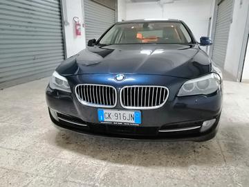 BMW 520 D (F10/11) - 2011 MANUALE (rara)