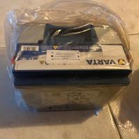 BATTERIA AUTO VARTA START&STOP