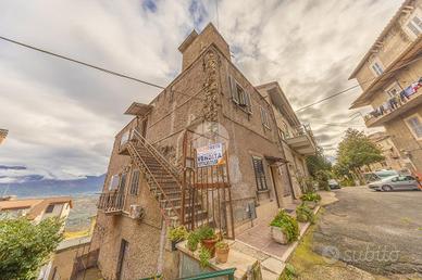 3 LOCALI A GUIDONIA MONTECELIO