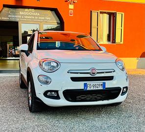 Fiat 500X con 21.365km !