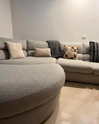 Divano con chaise longue Poltronesofà