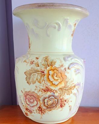 vaso di porcellana