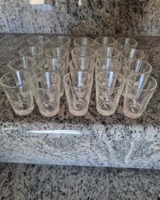 bicchieri liquore  vintage in vetro