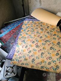 Fogli carta decorata a mano