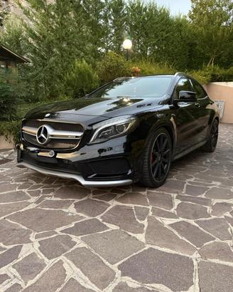 Mercedes GLA 45 AMG
