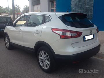 Nissan Qashqai 1.6 dci 130cv - 2A Serie