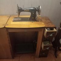 Macchina da cucire vintage