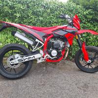 MOTARD SWM SM 125 R-MOT. BIALBERO- FIN.TASSO 0%