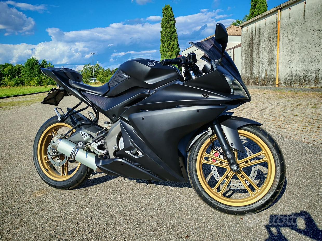 Bike Yamaha R125 Nera E Oro R6 2008 R6 Nera Opaca Moto Yamaha